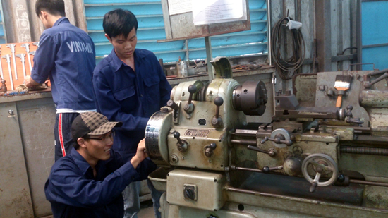 Nhà trường “bắt tay” doanh nghiệp đào tạo nhân lực ảnh 1